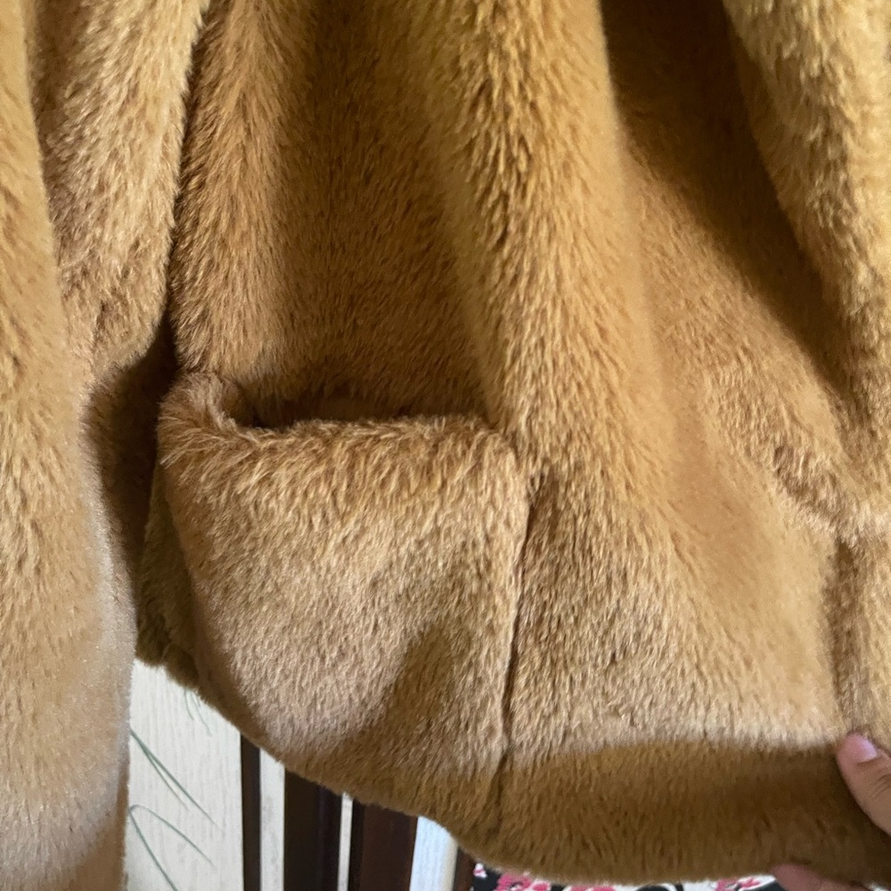 Leith Camel Teddy Jacket - Picture 3 of 8